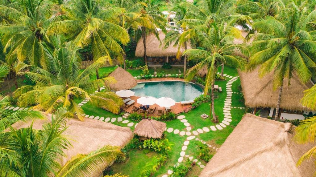 Mana Eco Retreat grounds
