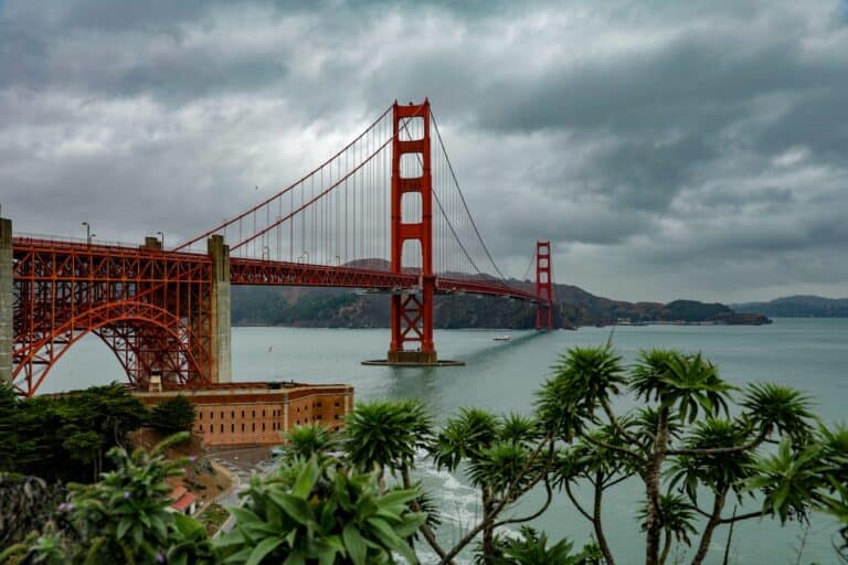 Golden Gate Bridge in USA under white and gray sky